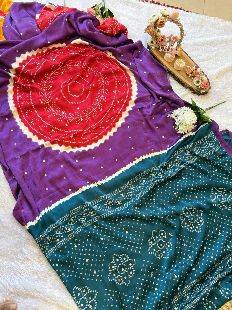 6305508145610035768 mirrorwork silk bandhani saree