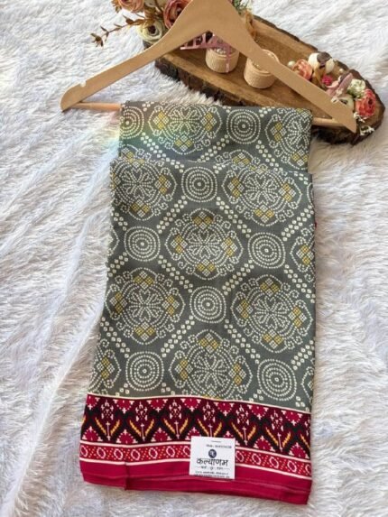 bandhani printed saree