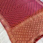 Rajvaari Bandhani Khaddi Georgette Saree – Deep Rani Pink with Traditional Zari Weave