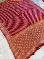 Rajvaari Bandhani Khaddi Georgette Saree – Deep Rani Pink with Traditional Zari Weave